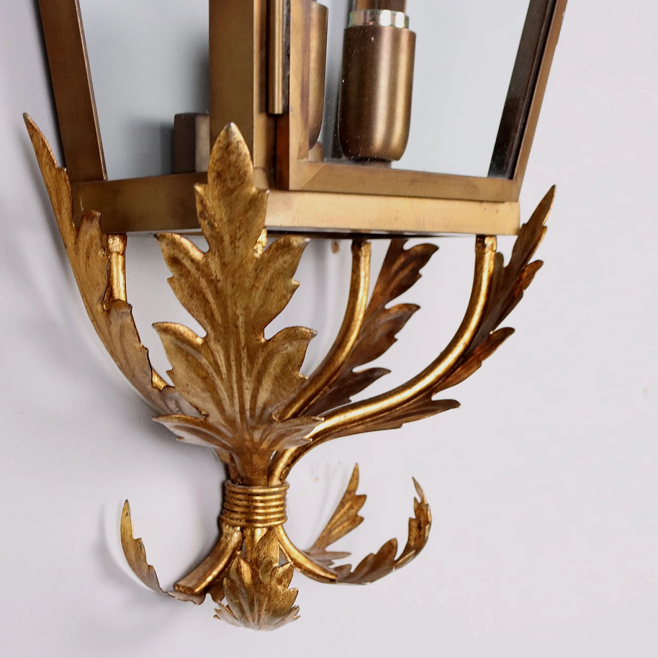 Pair of brass & iron wall lights with floral motifs 7