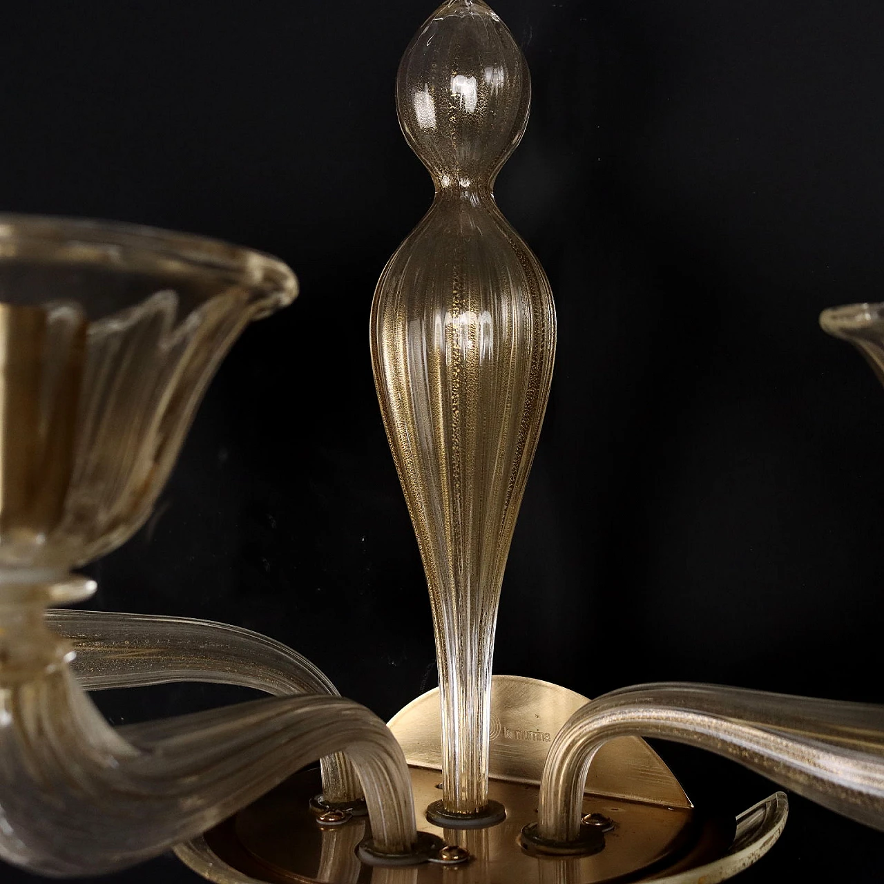 Coppia di applique a tre luci in ottone e vetro dorato di La Murrina 7