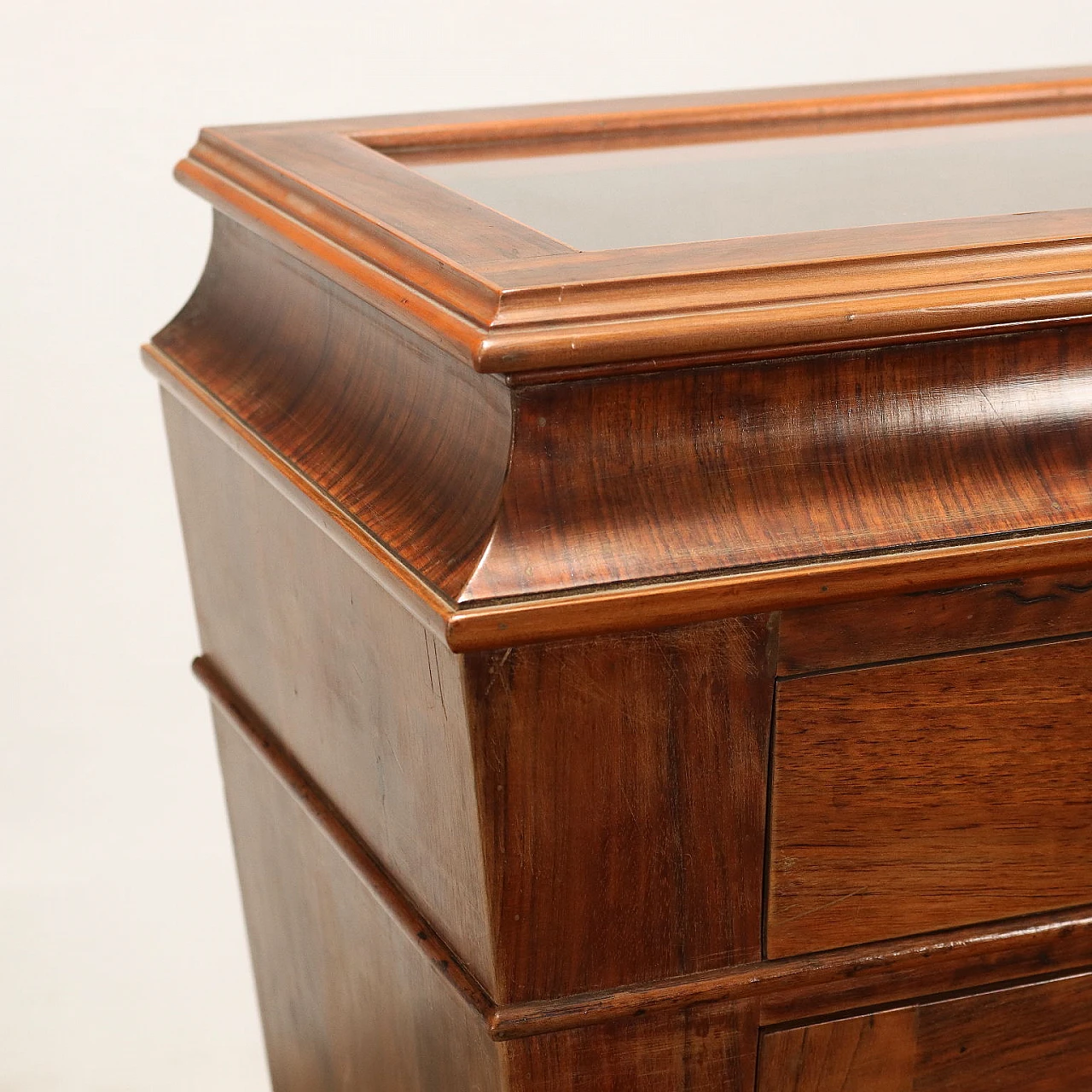 Urn bedside table with opening glass top 4