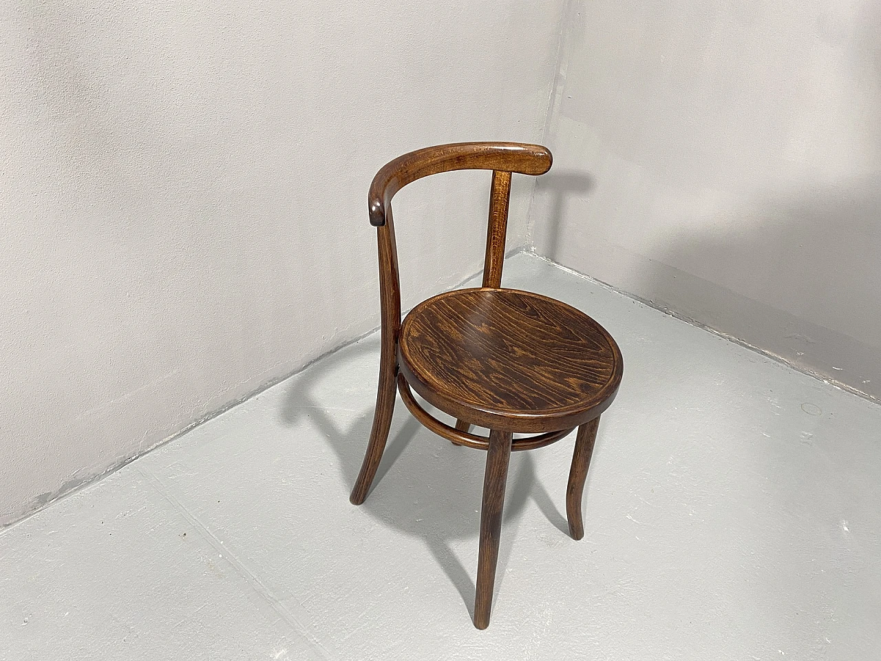 Thonet Mundus wooden chair, 1920s 6