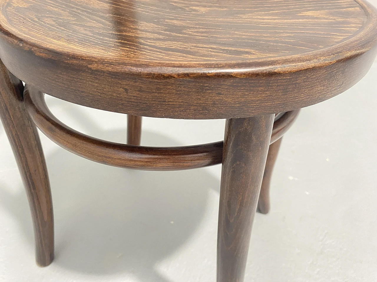 Thonet Mundus wooden chair, 1920s 11