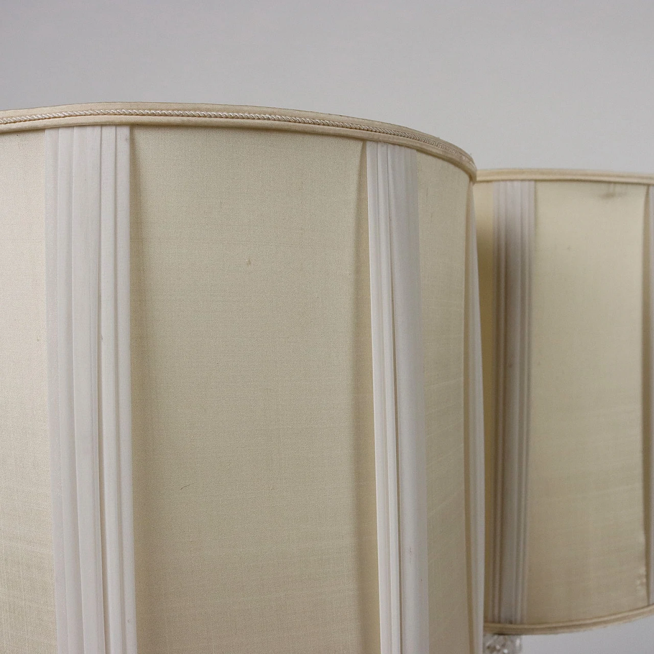 Pair of beveled crystal and bronze lamps with fabric shades 5