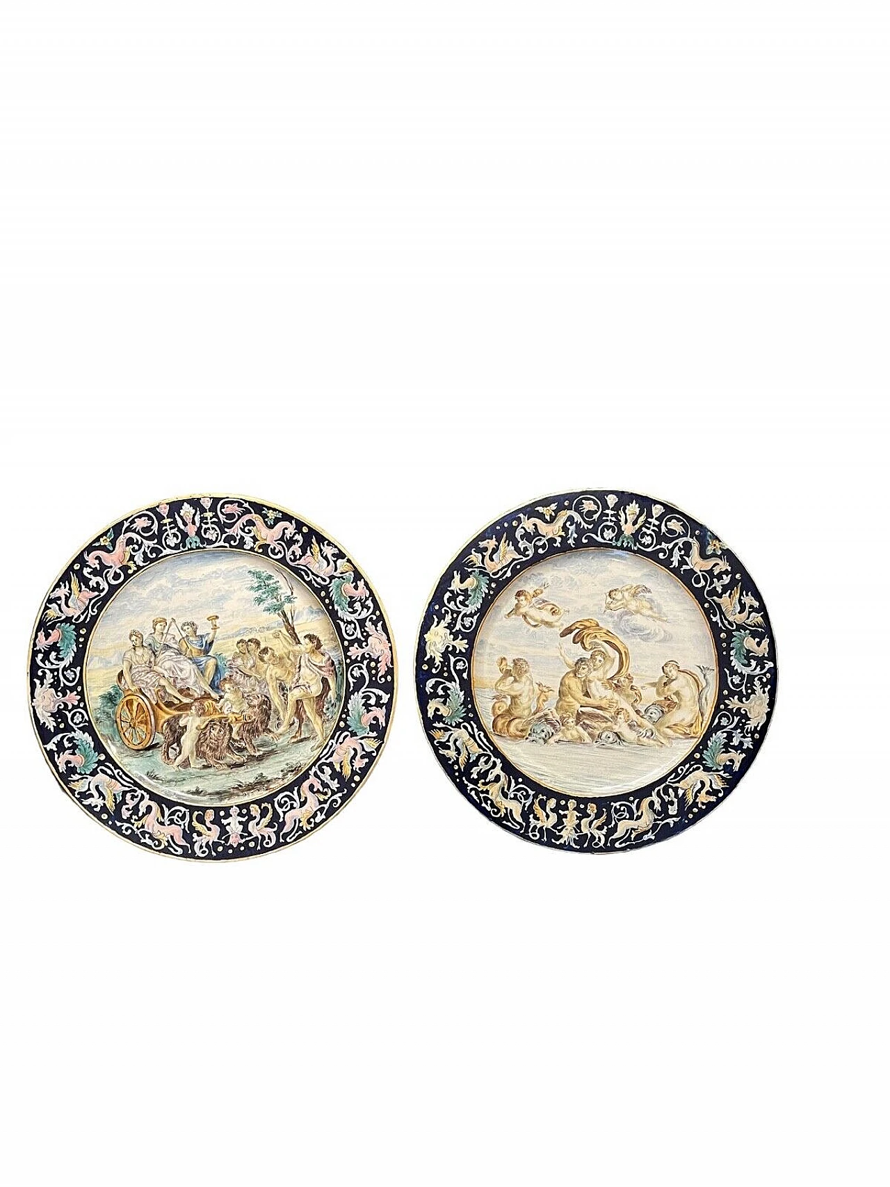 Pair of majolica plates by Battaglia, 19th century 1