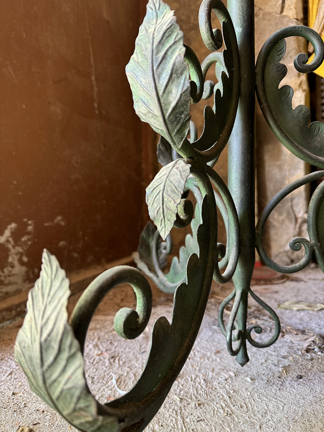 Hand-wrought iron cage holder, 1970s 6