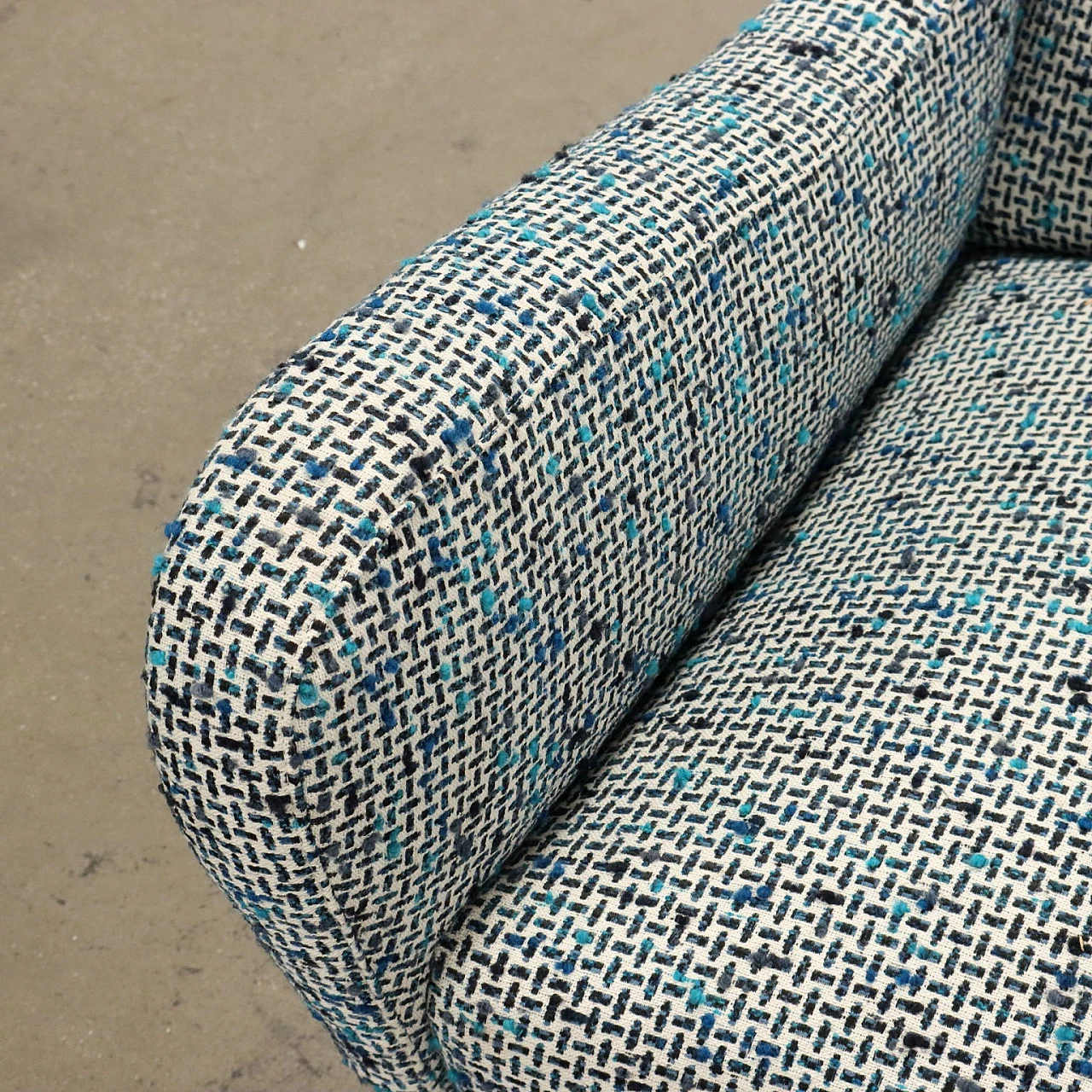 Pair of foam and bouclé armchairs with metal legs, 1950s 3