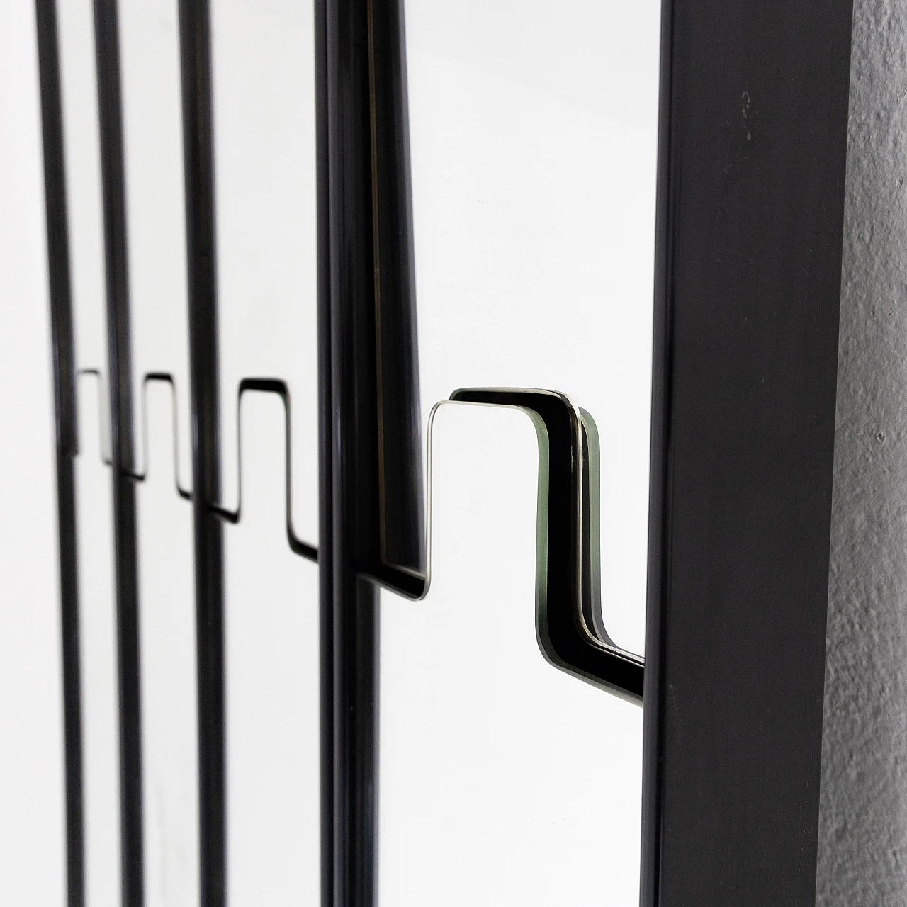 4 Gronda mirrors by Luciano Bertoncini for Elco, 1970s 4