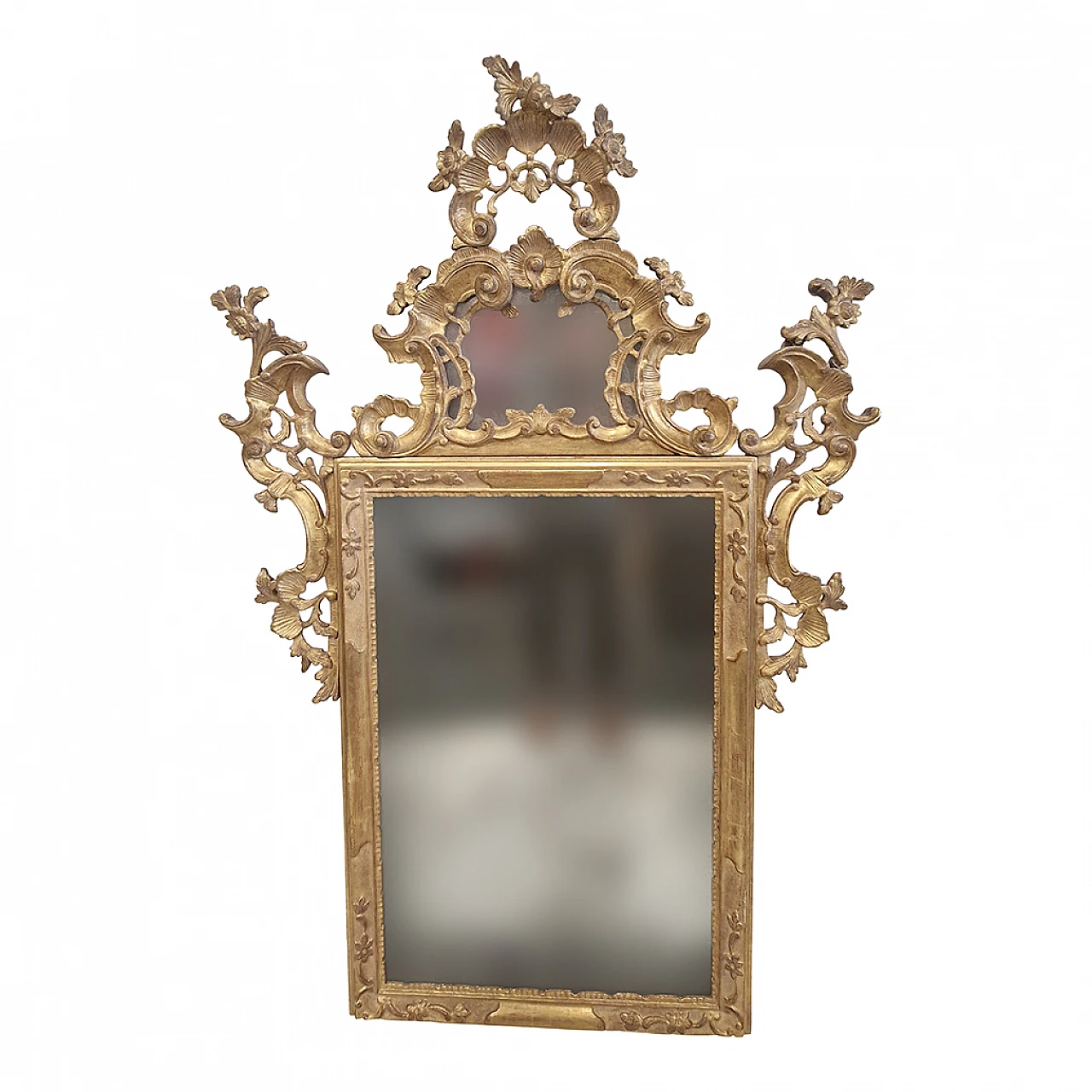 Venetian Louis XV gilded and carved mirror, 18th century 1
