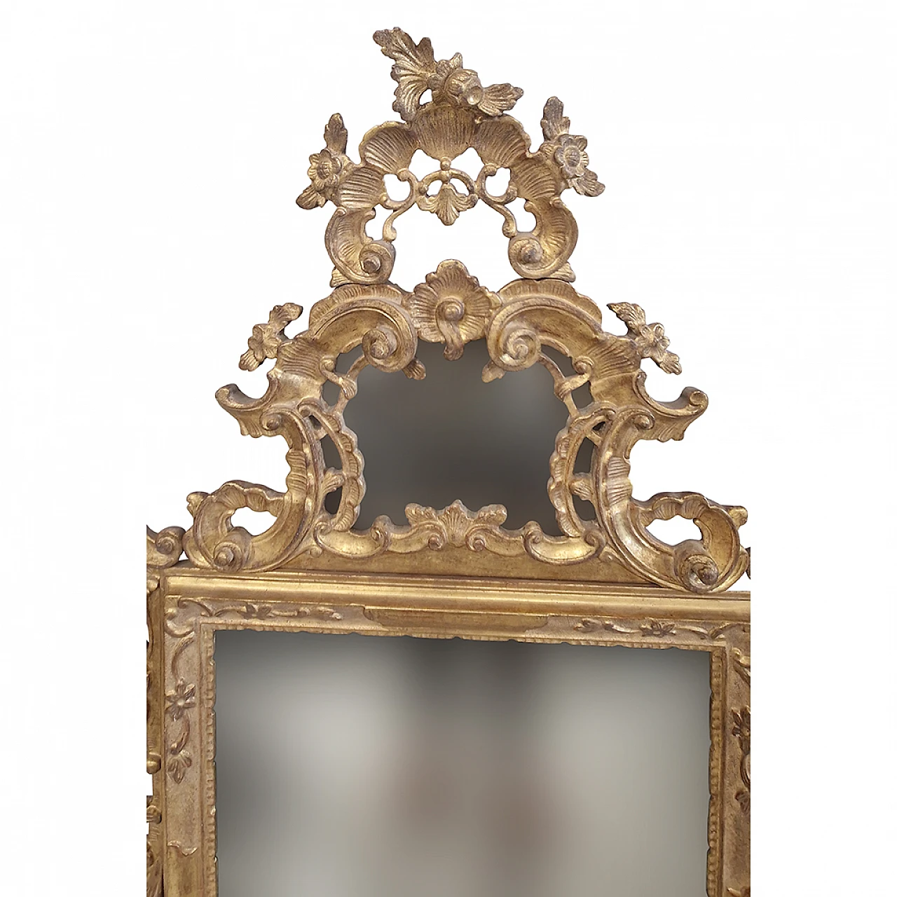 Venetian Louis XV gilded and carved mirror, 18th century 3