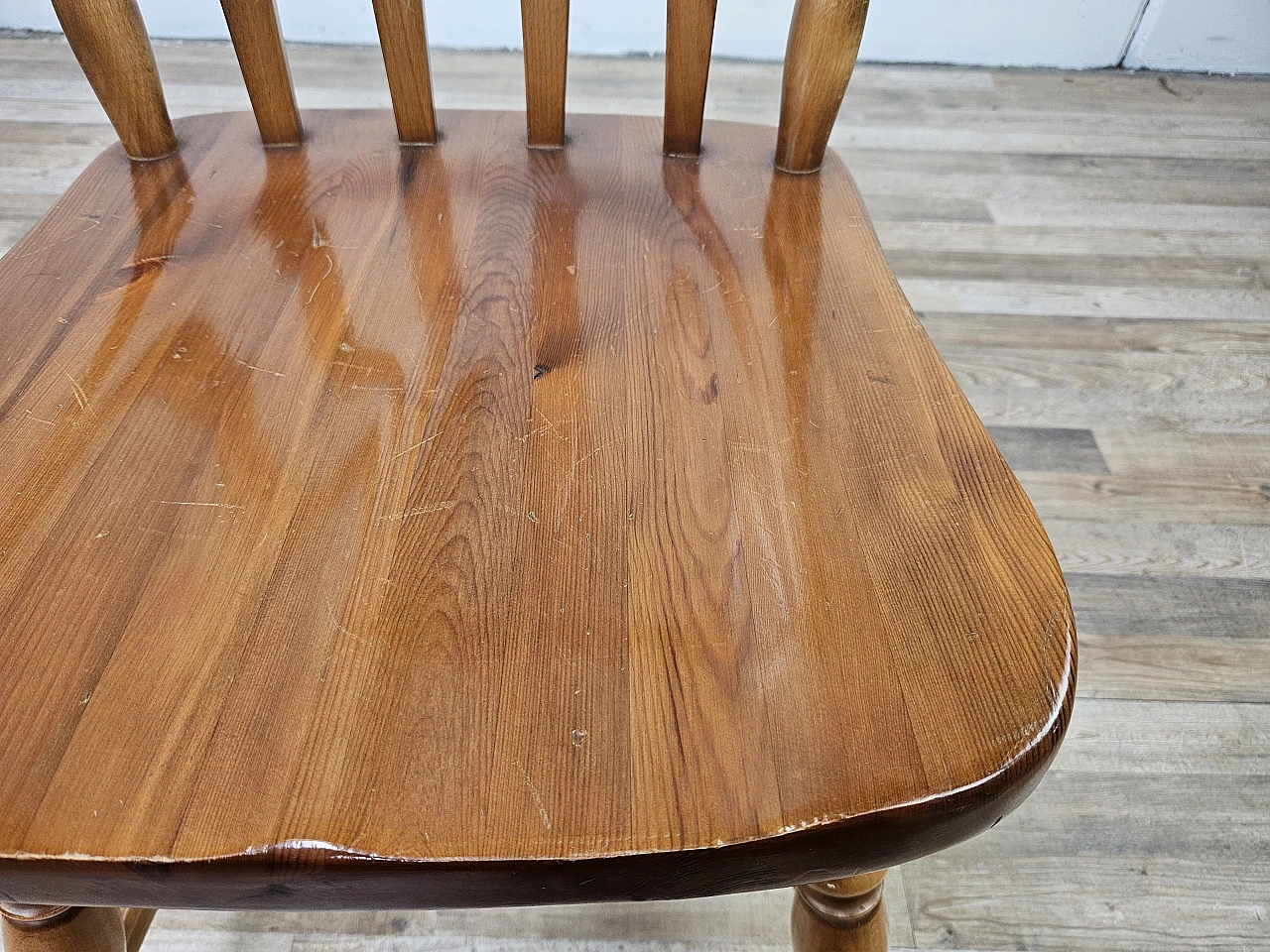 Sedia rustica in legno anni '80 11