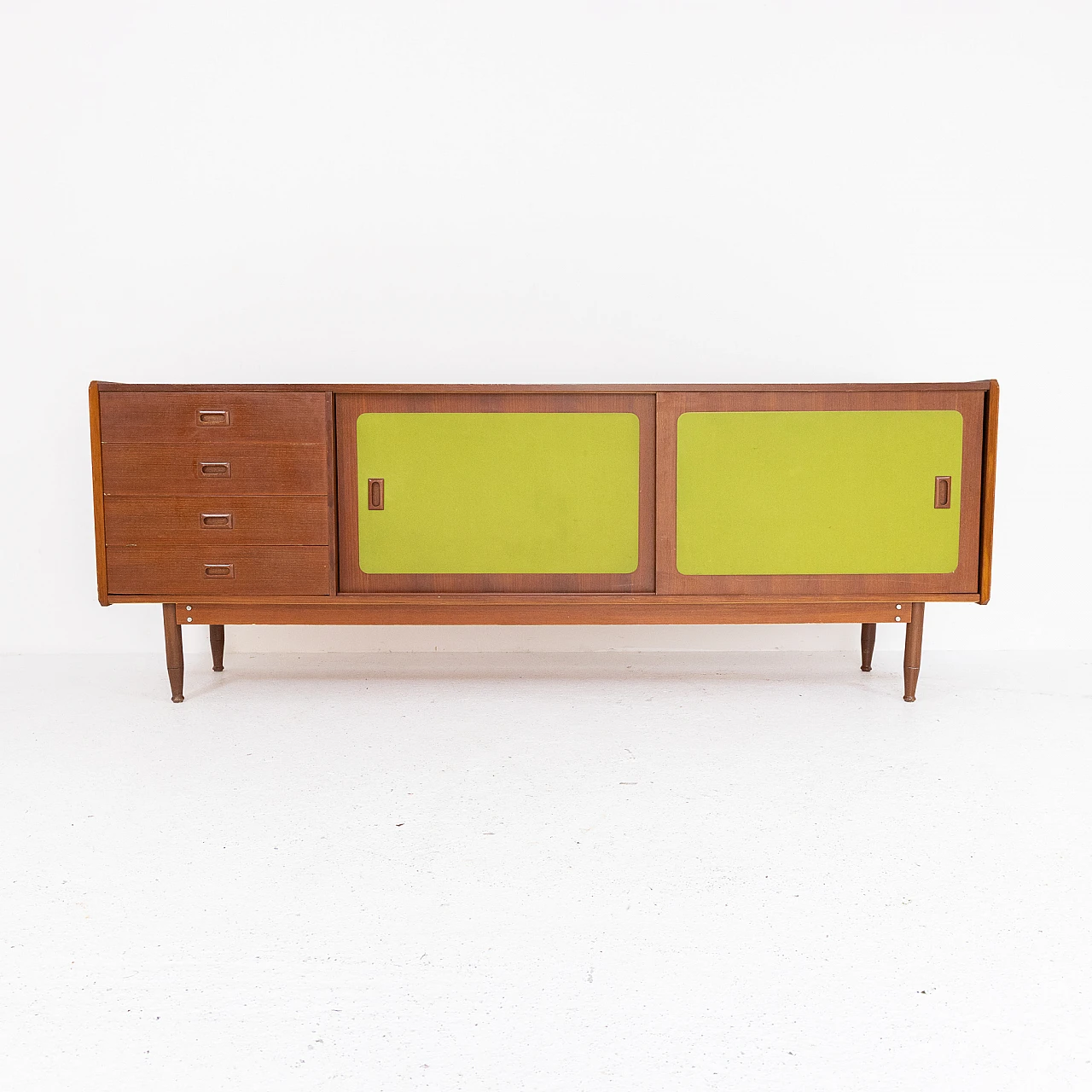 Credenza italiana in legno di noce e tessuto verde, anni '70 1