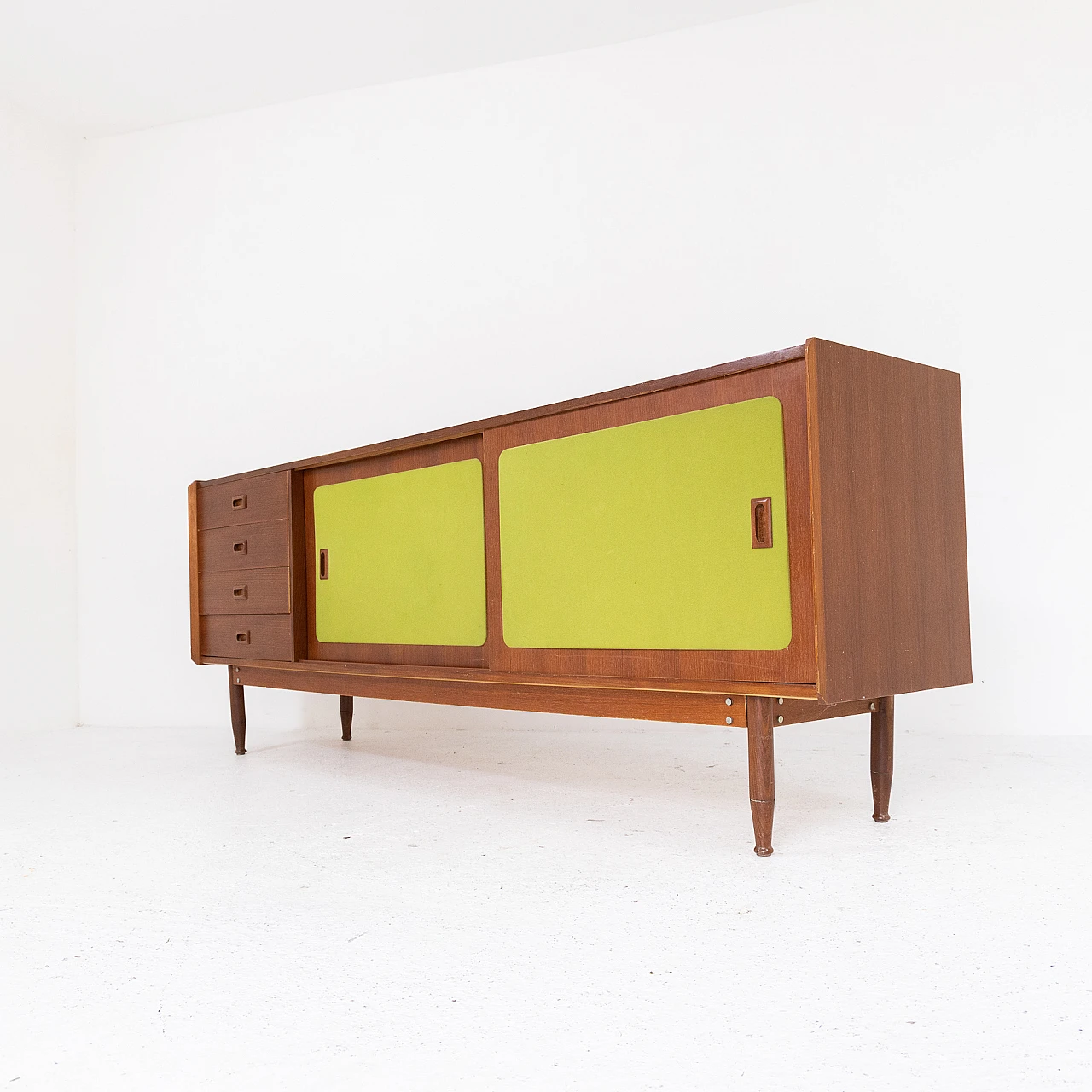 Credenza italiana in legno di noce e tessuto verde, anni '70 7