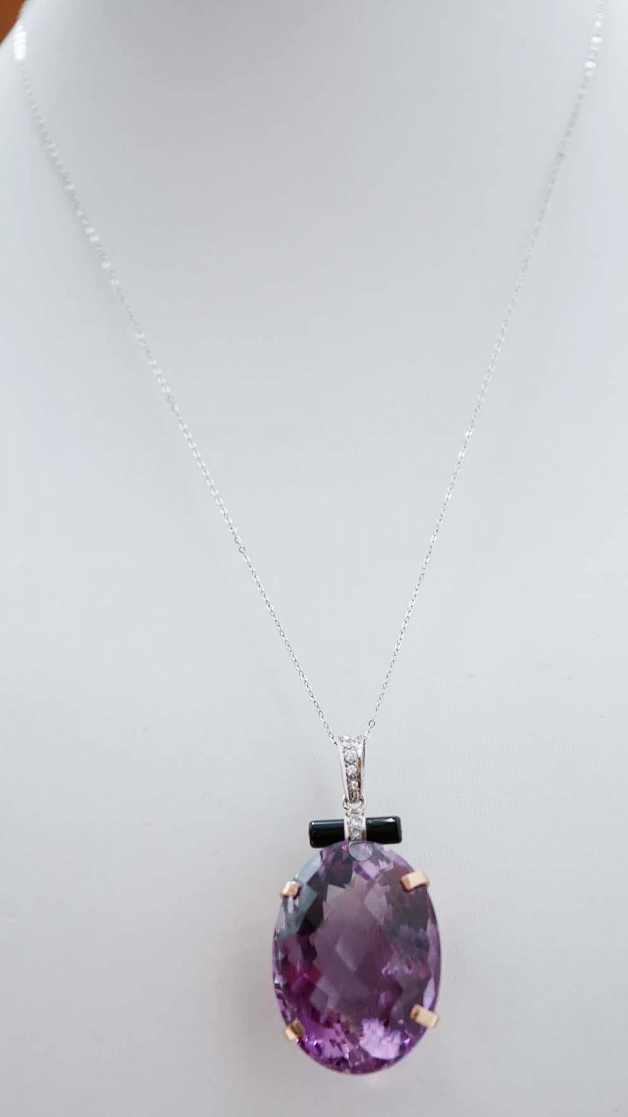Ametista grande, Onice, Diamanti, Platino, Oro rosa 14 Kt e Ciondolo in oro bianco. 2