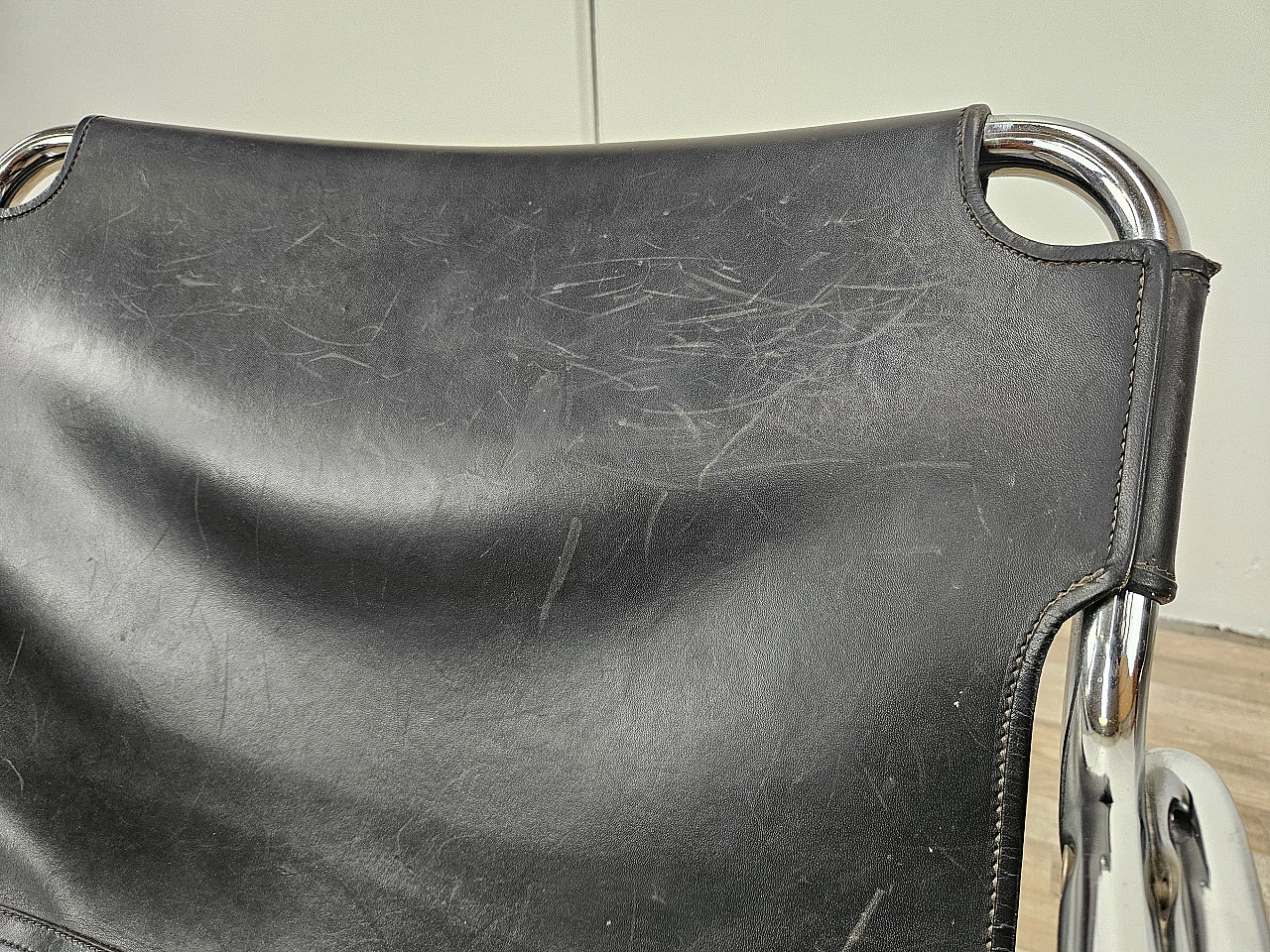 Attico armchair by Antonello Mosca in black leather and tubular steel 10