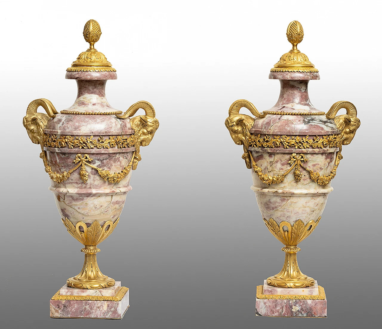 Coppia di cassolette Napoleone III in marmo e bronzo, '800 1