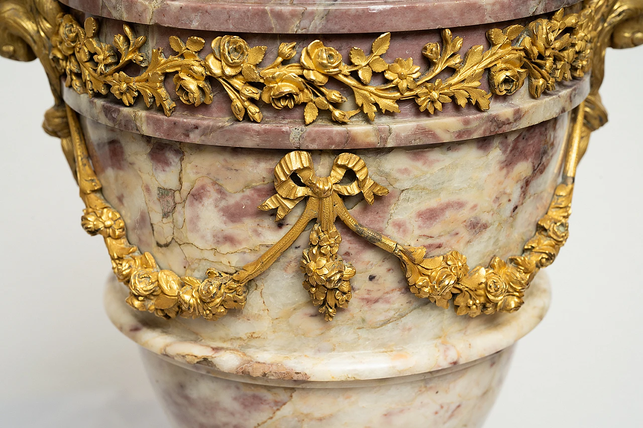 Coppia di cassolette Napoleone III in marmo e bronzo, '800 3