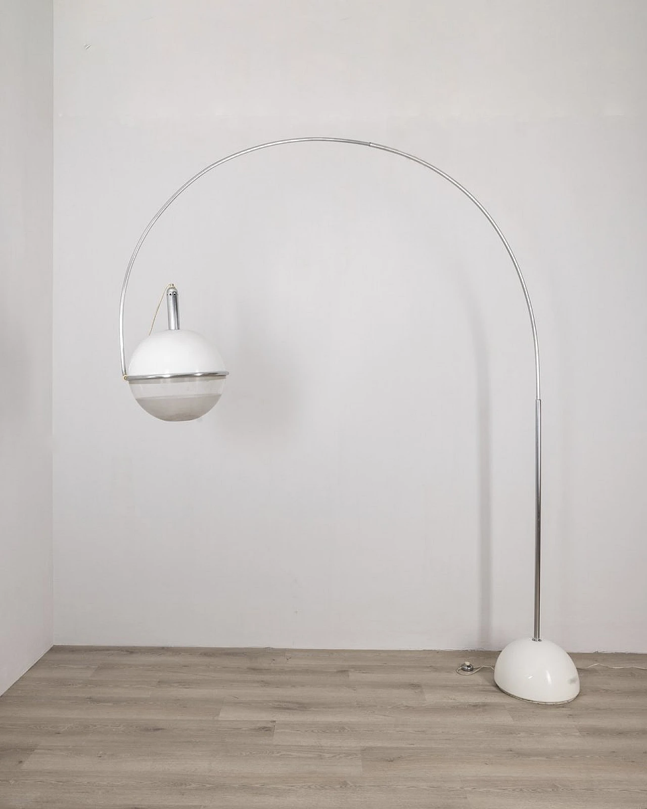 Focus arc lamp by Fabio Lenci for Guzzini, 1970s 1