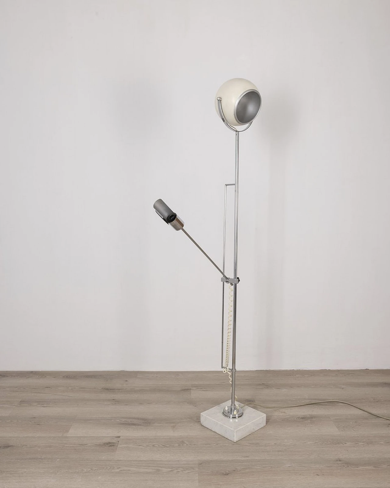 White adjustable floor lamp, 1970s 1