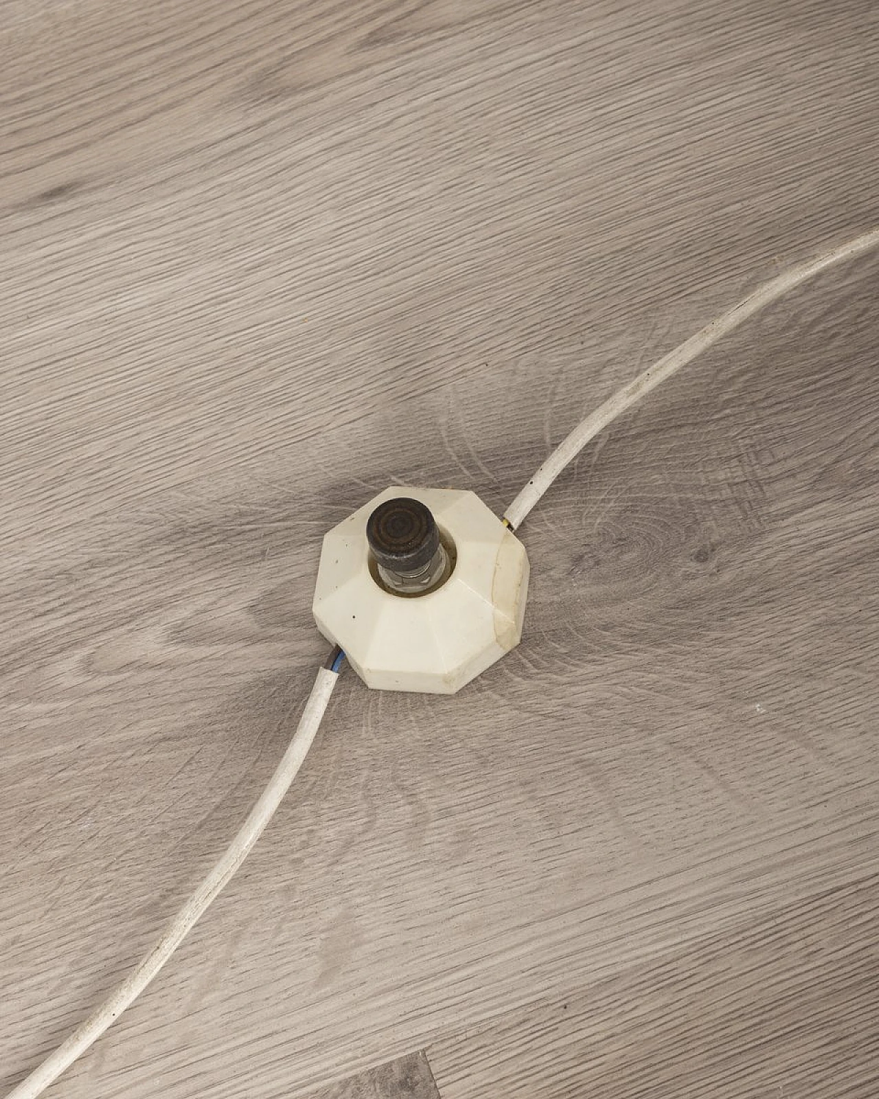 Floor lamp in wood and glass, 1970s 7