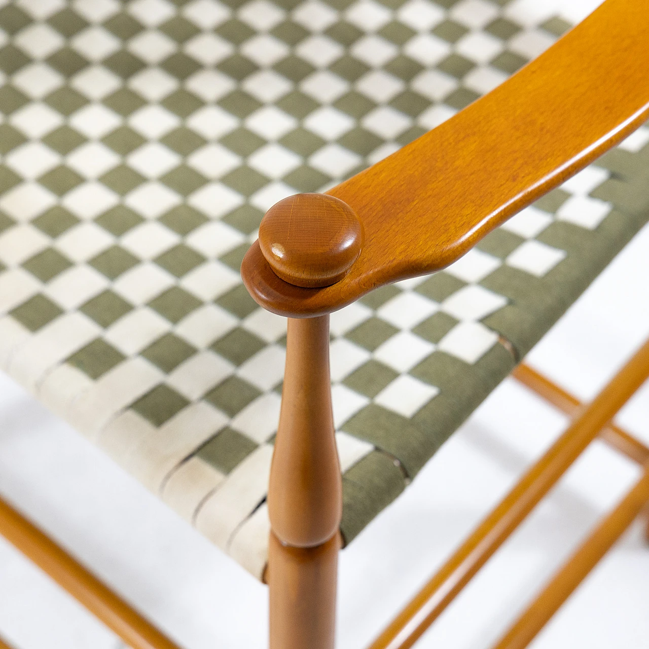 Coppia di poltrone della serie Shakers, per De Padova 8