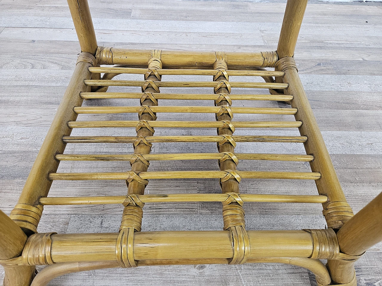 Tavolino in vimini da esterno 11