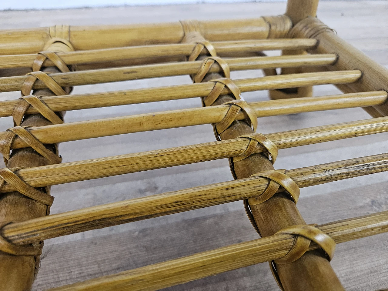 Tavolino in vimini da esterno 13