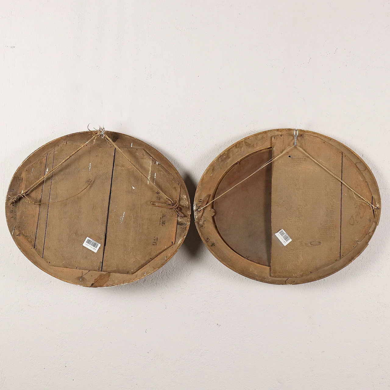 Landscapes with figures, pair of reverse glass paintings, 19th century 10