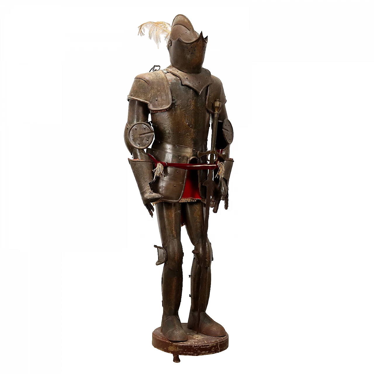 Engraved metal parade armor 1