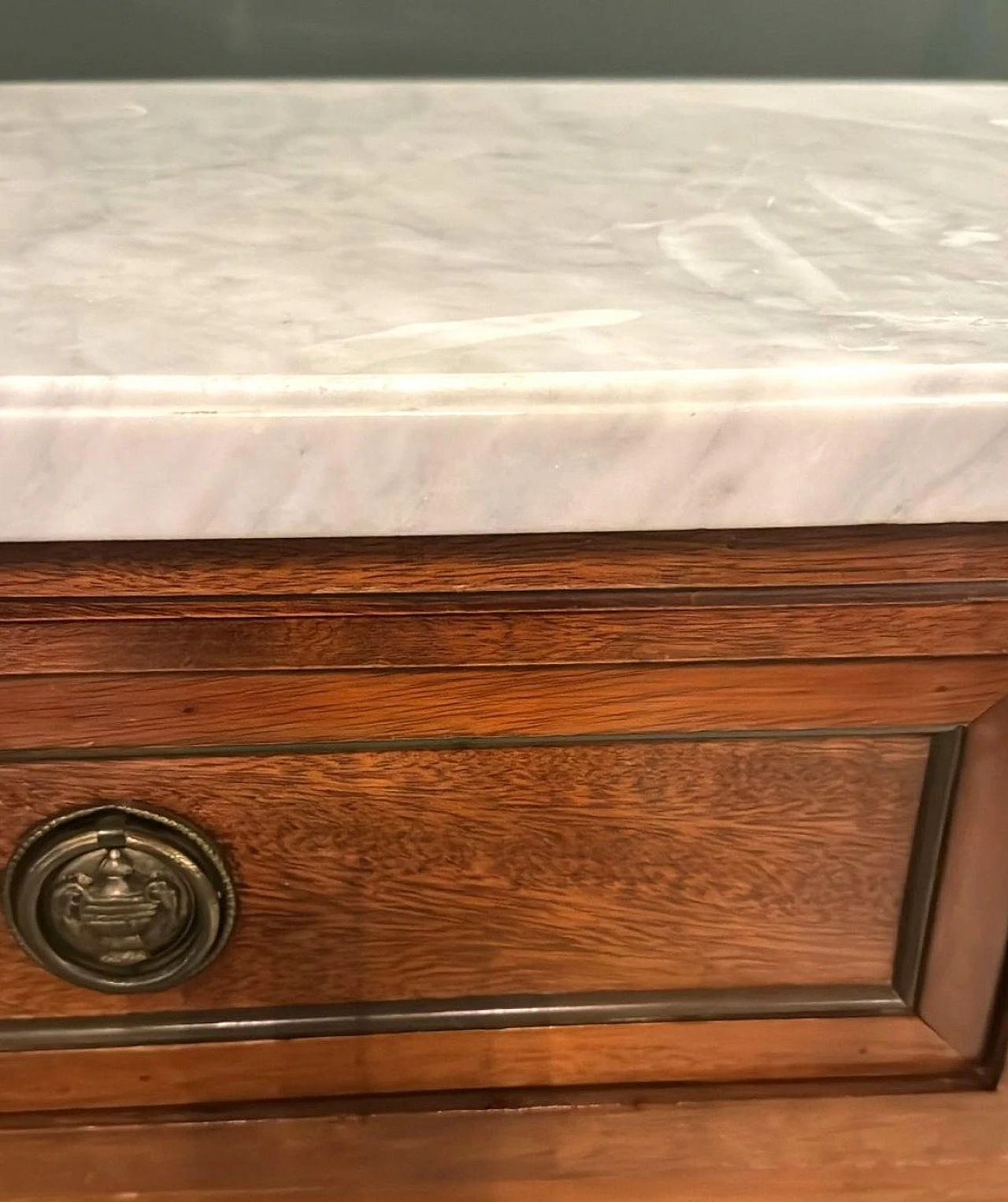 Cassettiera in legno Luigi XVI con piano in marmo, primo '900 16