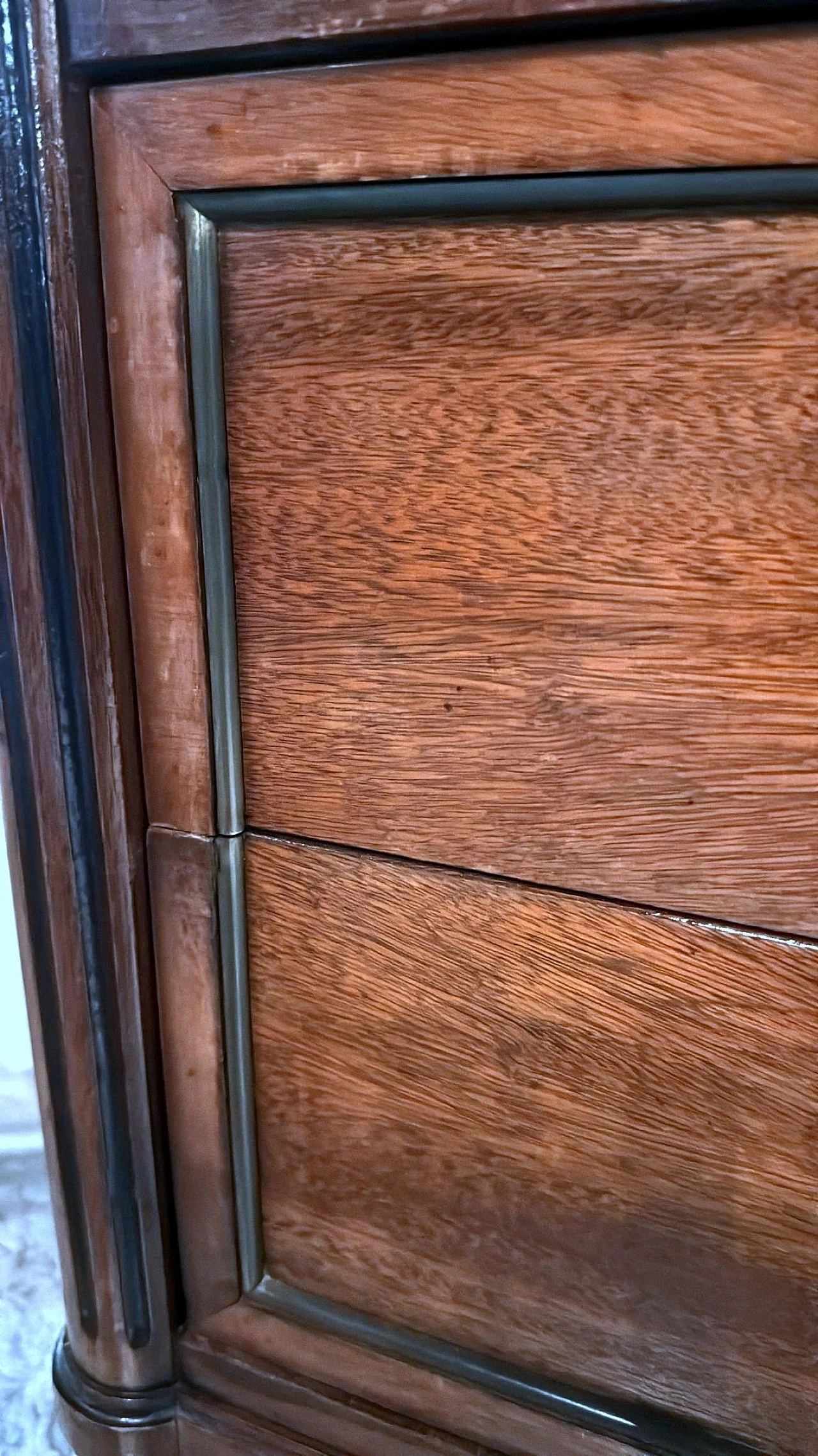 Cassettiera in legno Luigi XVI con piano in marmo, primo '900 18