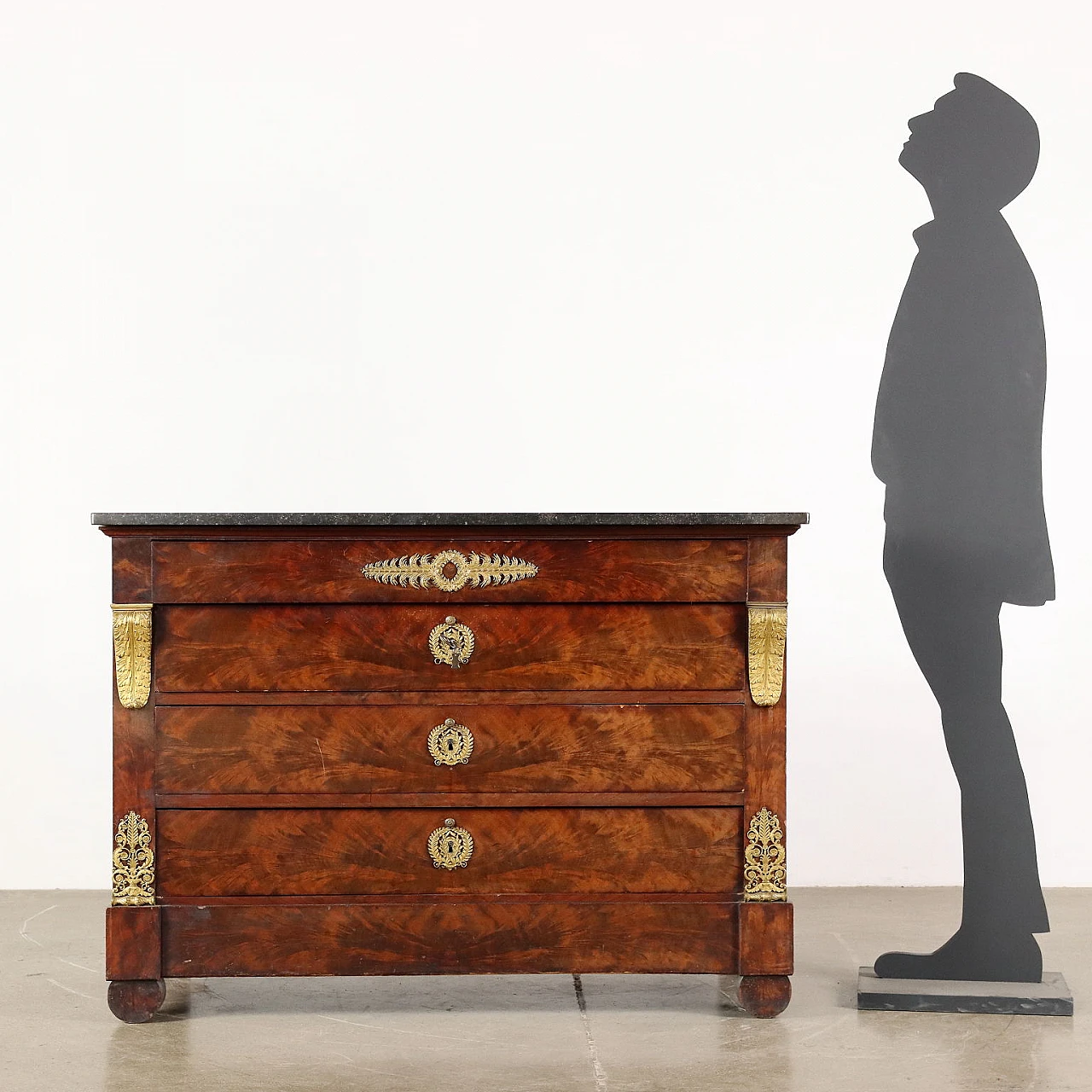 Cassettone Restaurazione francese in legno, marmo e bronzo, '800 2