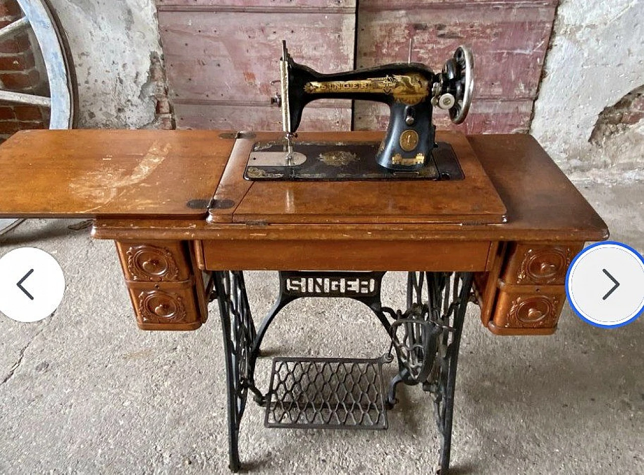 Singer sewing machine, 1960s 8