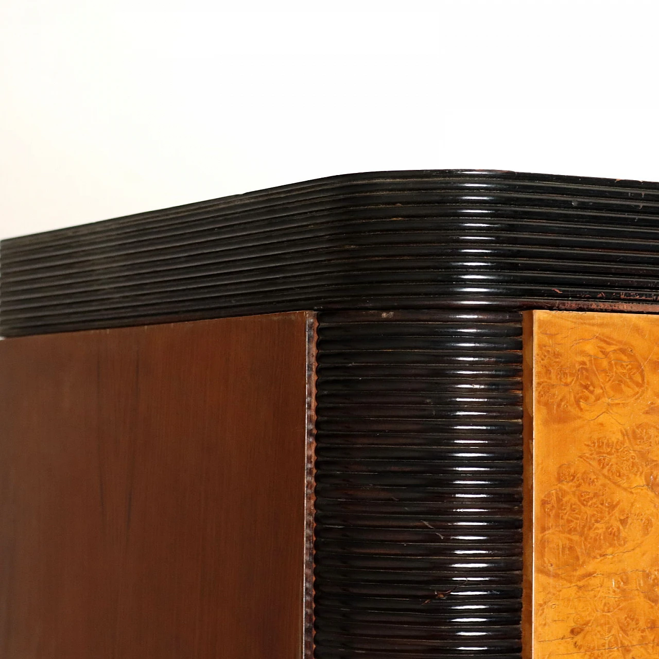 Wardrobe veneered in briarwood with brass handles, 1930s 5