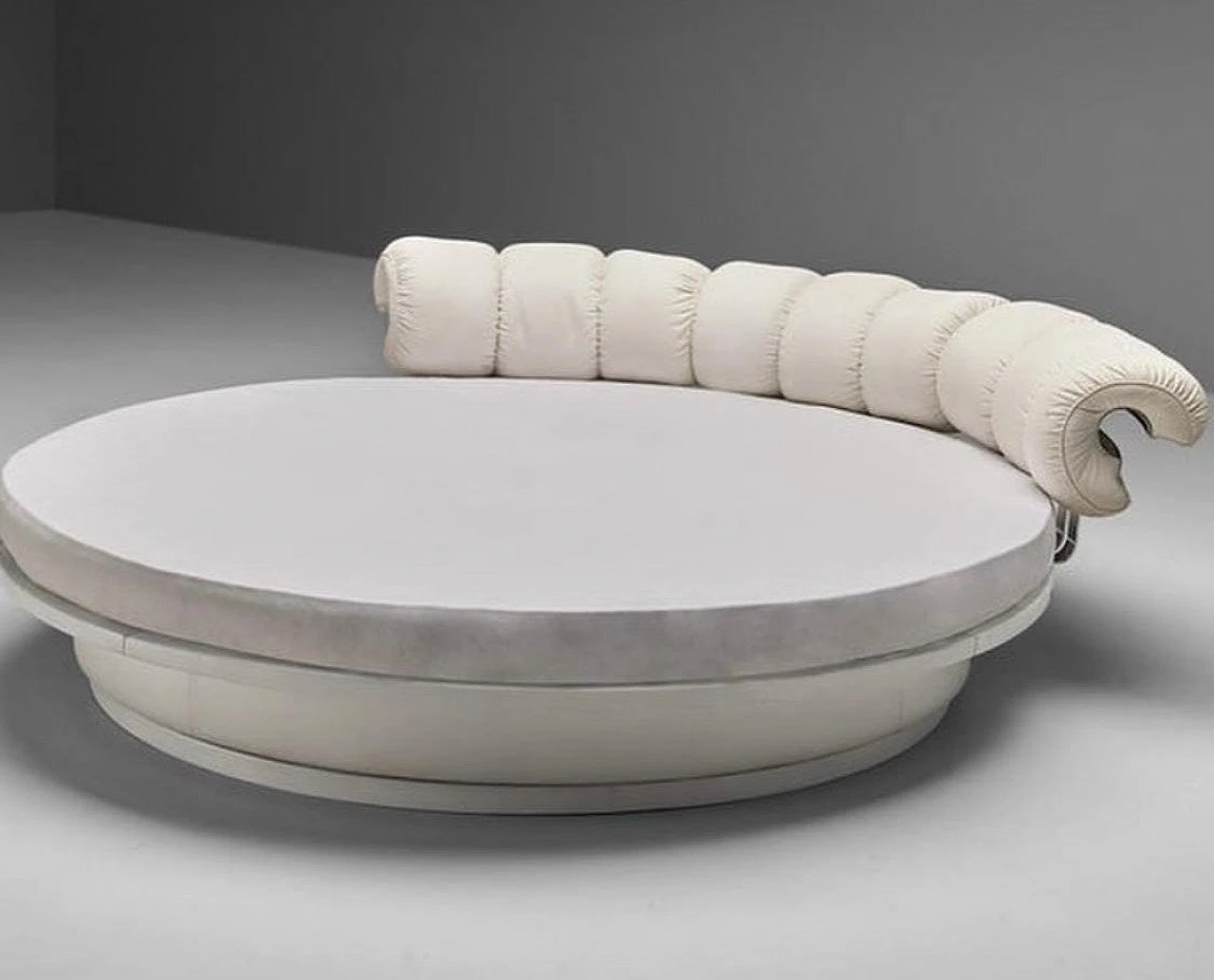 Lullaby ed and ightstands by Luigi Massoni for Poltrona Frau, 1968 3