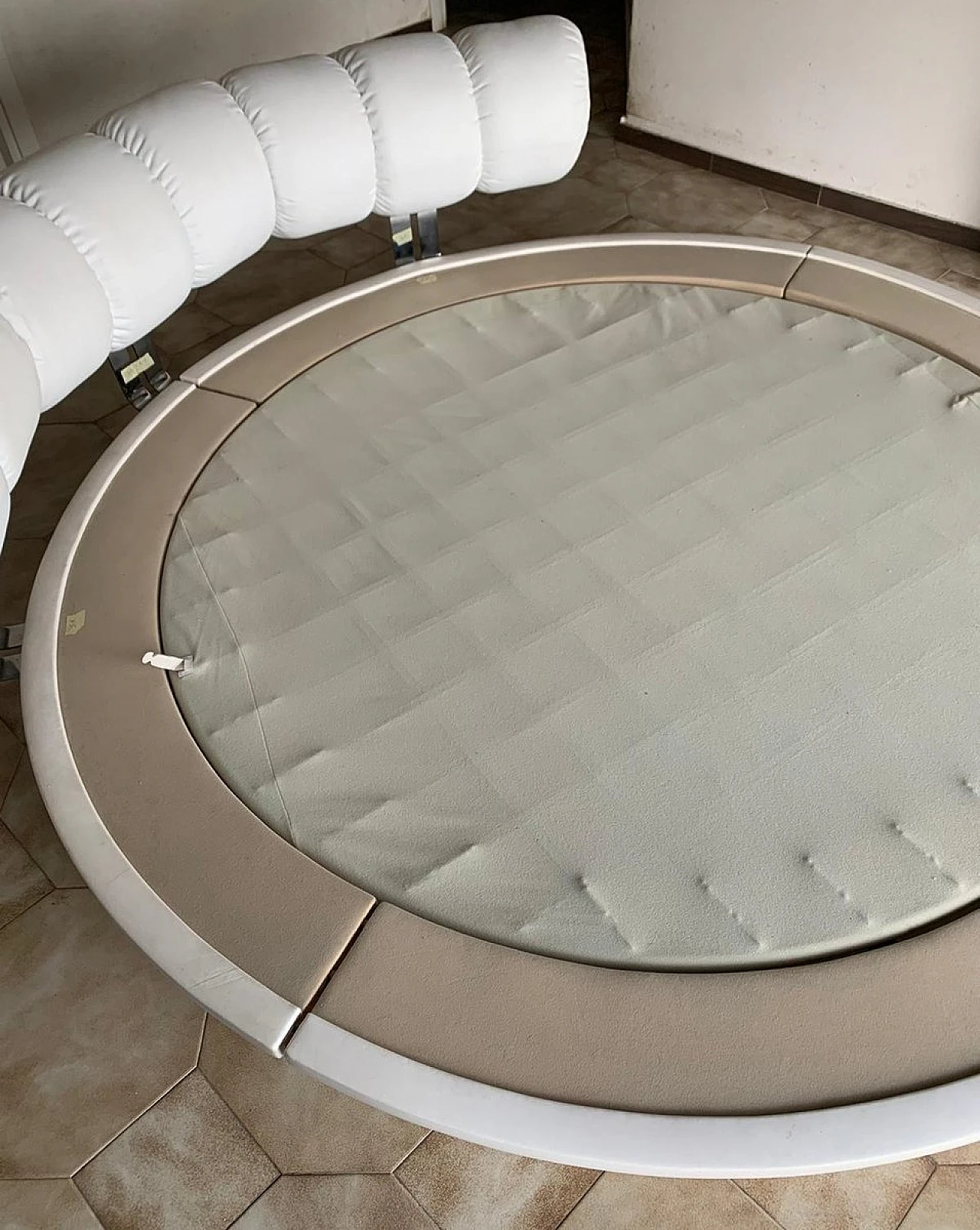 Lullaby ed and ightstands by Luigi Massoni for Poltrona Frau, 1968 14