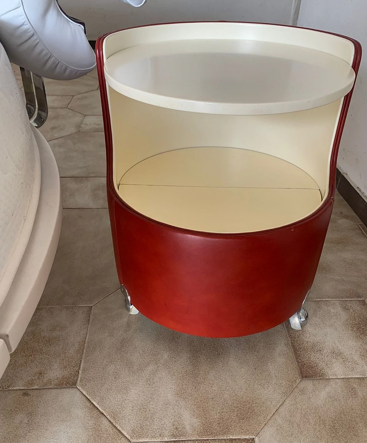 Lullaby ed and ightstands by Luigi Massoni for Poltrona Frau, 1968 21