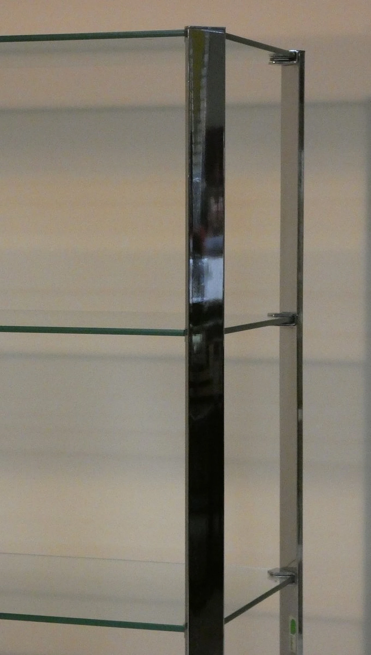 Vetrine a giorno in acciaio e cristallo di Cidue, Italia, anni '70 17