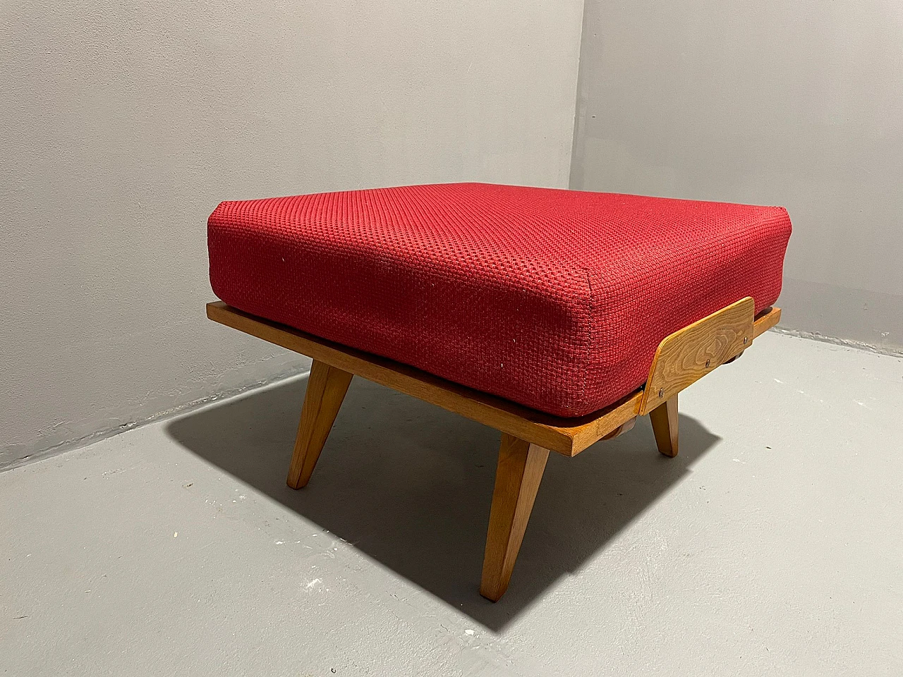 Footstool by Frantisek Jirák for Tatra Nabytok, 1960s 1359287