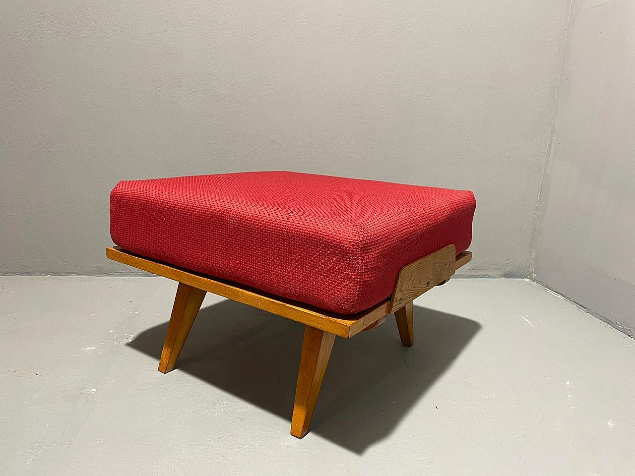 Footstool by Frantisek Jirák for Tatra Nabytok, 1960s 1359289