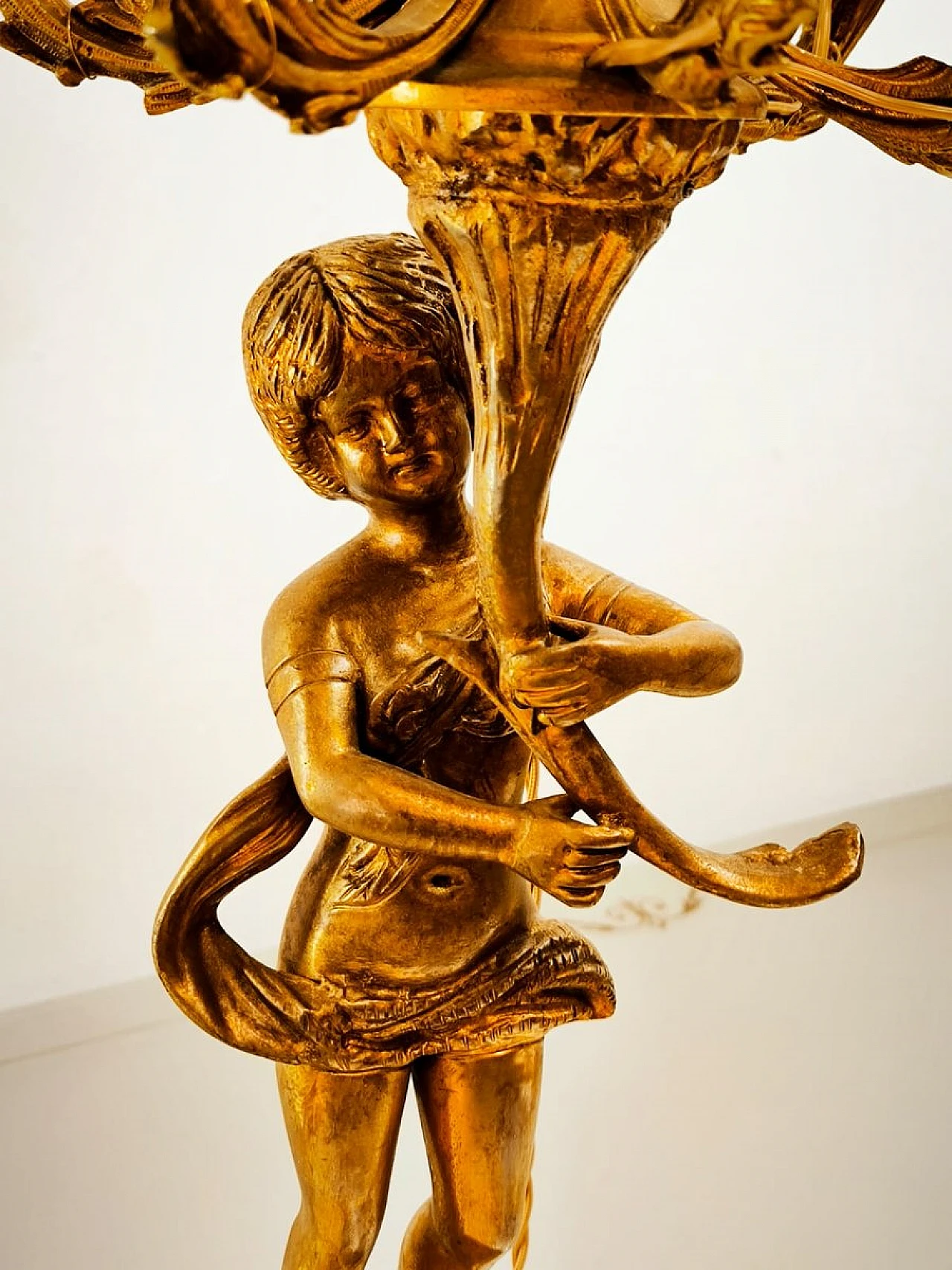 Lampada Putto a sei luci in bronzo, primo '900 3