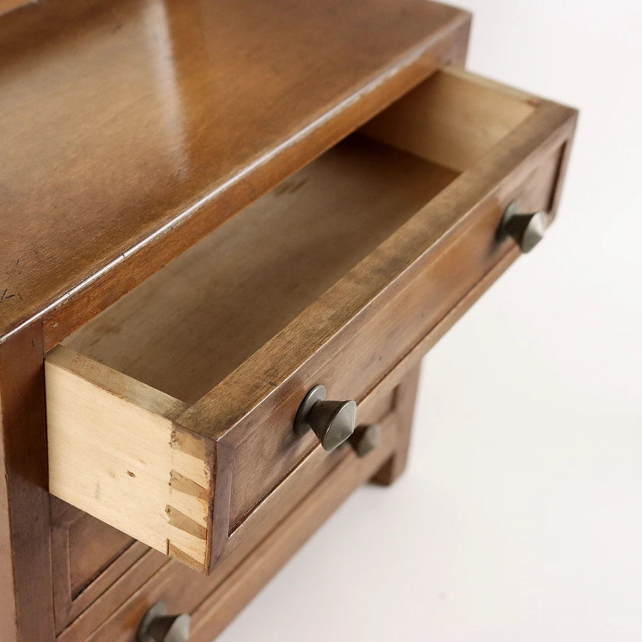 Modellino di cassettiera con specchio in legno, inizio '900 6