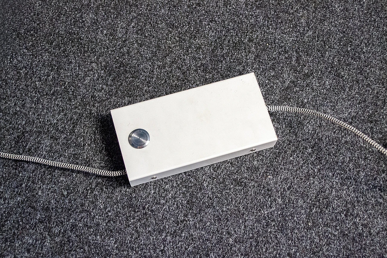 Lampada da terra di Mariano Fortuny per Pallucco, anni '90 6