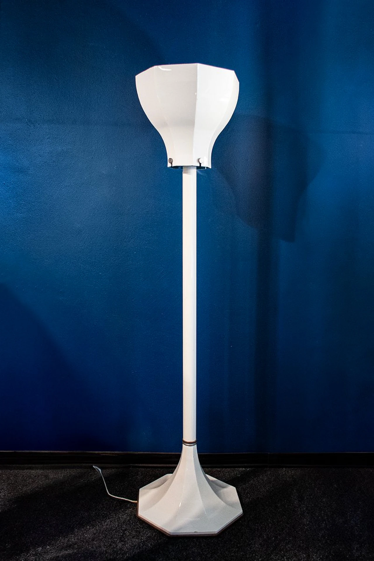 Enamelled metal floor Lamp by Pouenat, 1970s 1