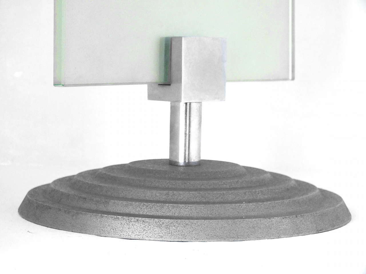 Insegna da tavolo in vetro acidato di Fontana Arte, anni '80 10