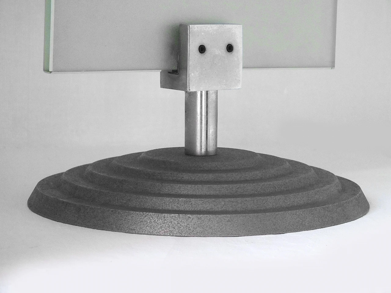 Insegna da tavolo in vetro acidato di Fontana Arte, anni '80 11