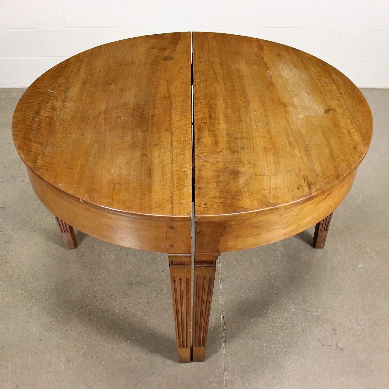 Pair of Directoire walnut half-moon consoles, late 18th century 5