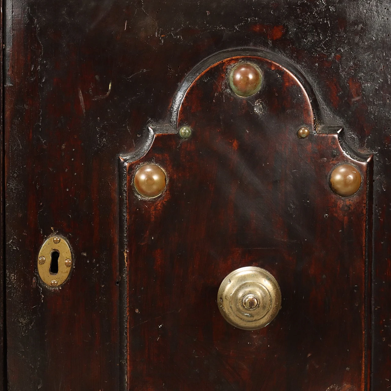 Walnut sideboard with removable riser and shelf feet 7