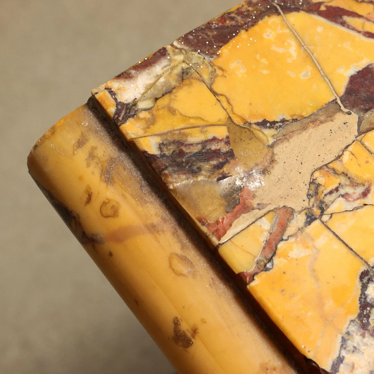 Baroque console table in carved and gilded wood, mid-18th century 6
