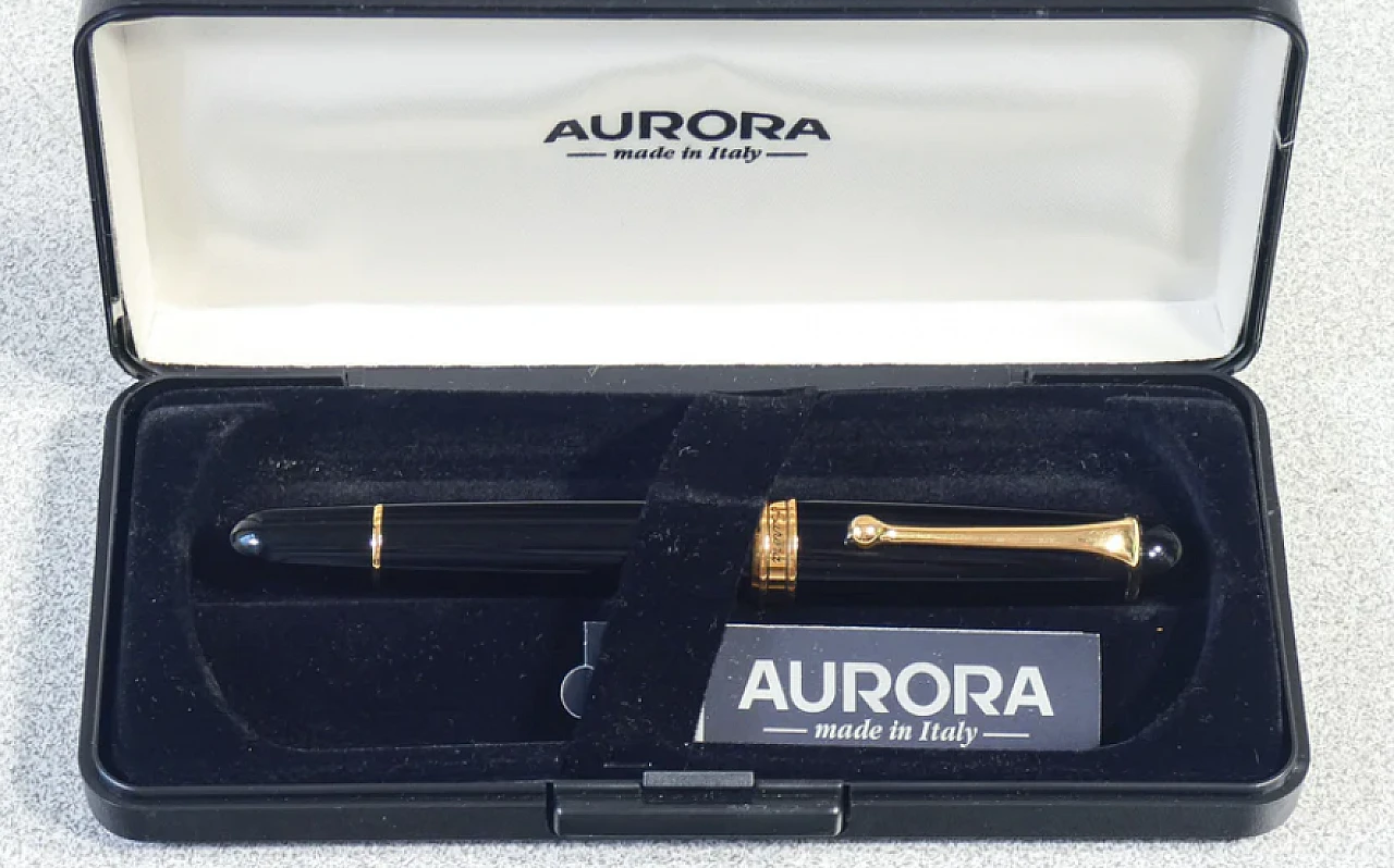 Penna stilografica Aurora 88 in celluloide e metallo dorato, fine '900 9
