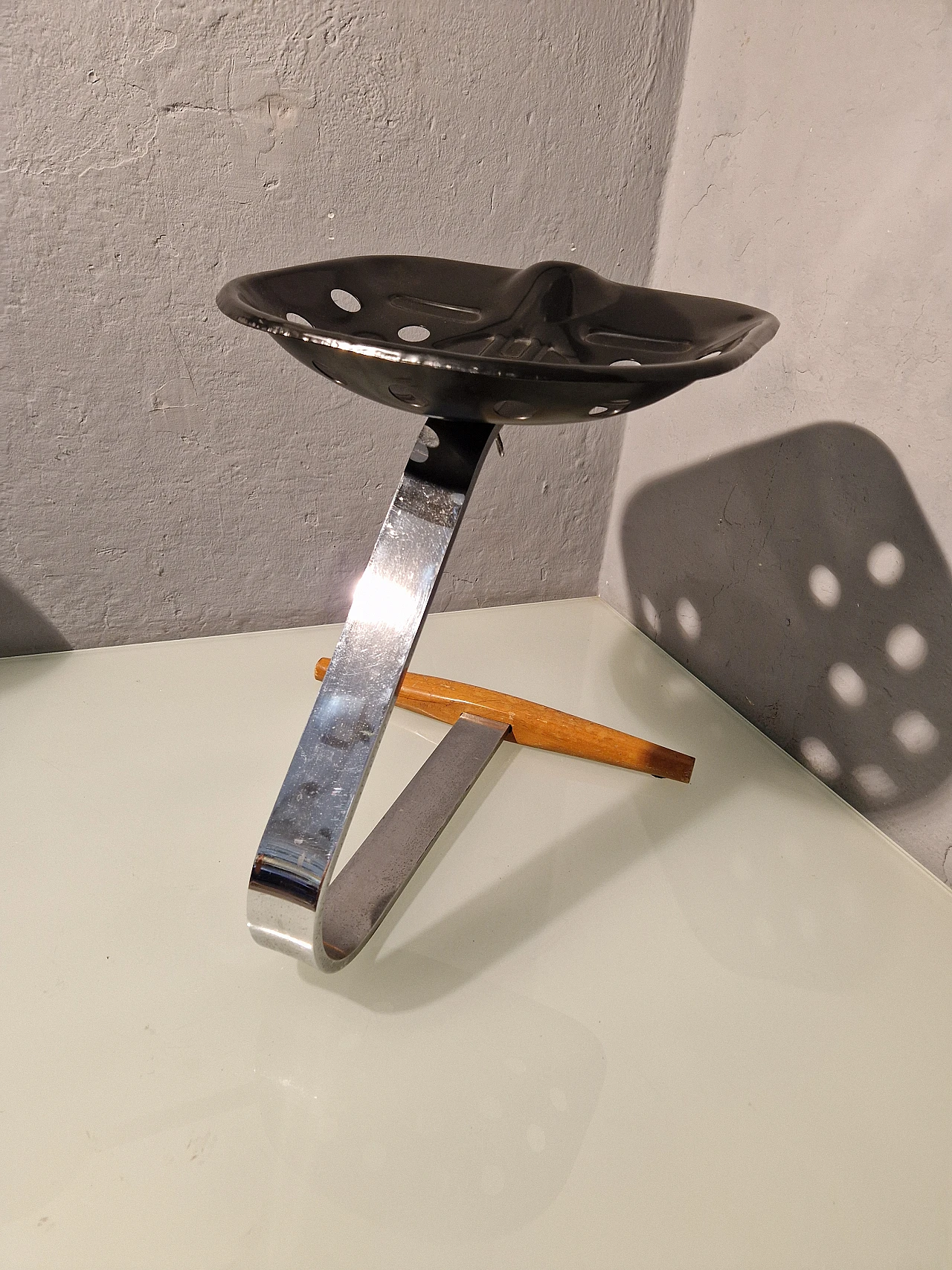 Black Mezzadro stool by Achille Castiglioni for Zanotta, 1980s 3