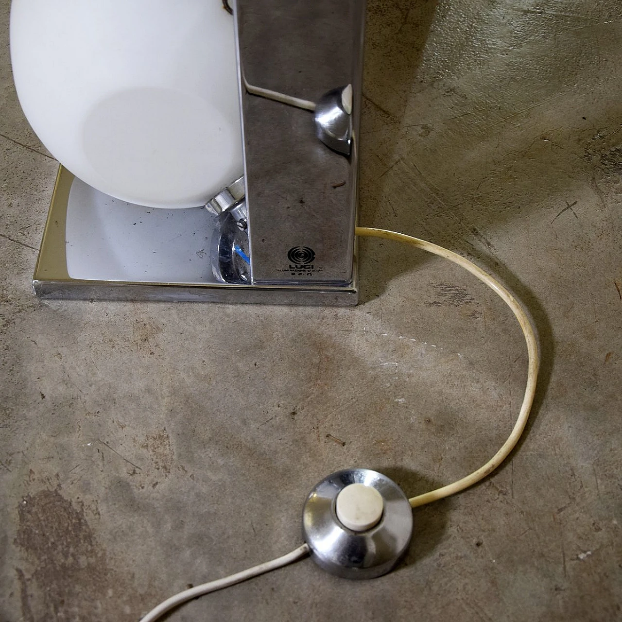 Pair of floor lamps model 440 by Luci Italia, 1960s 9